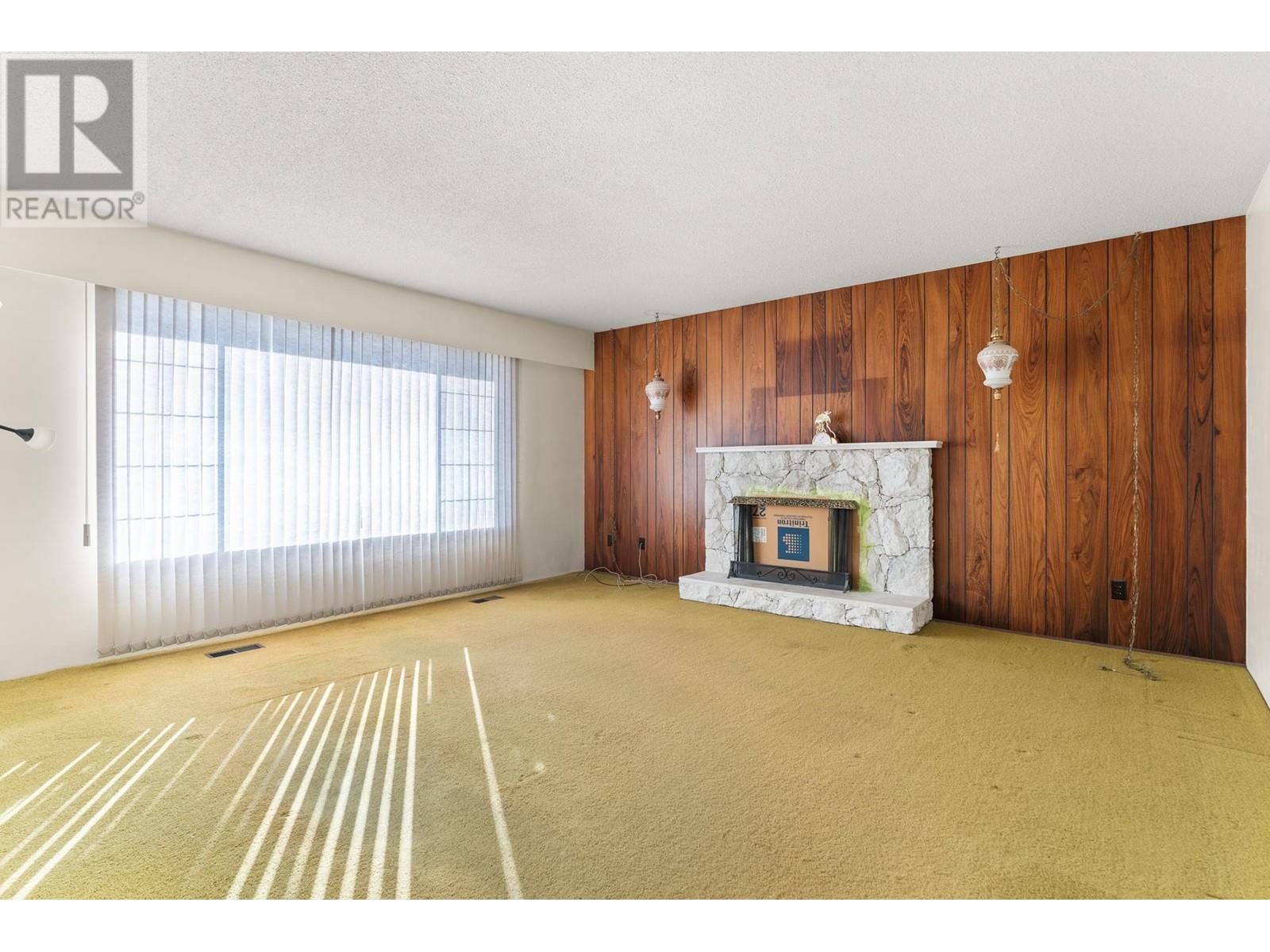 Listing Picture 19 of 40 : 5951 KITTIWAKE DRIVE, Richmond / 烈治文 - 魯藝地產 Yvonne Lu Group - MLS Medallion Club Member