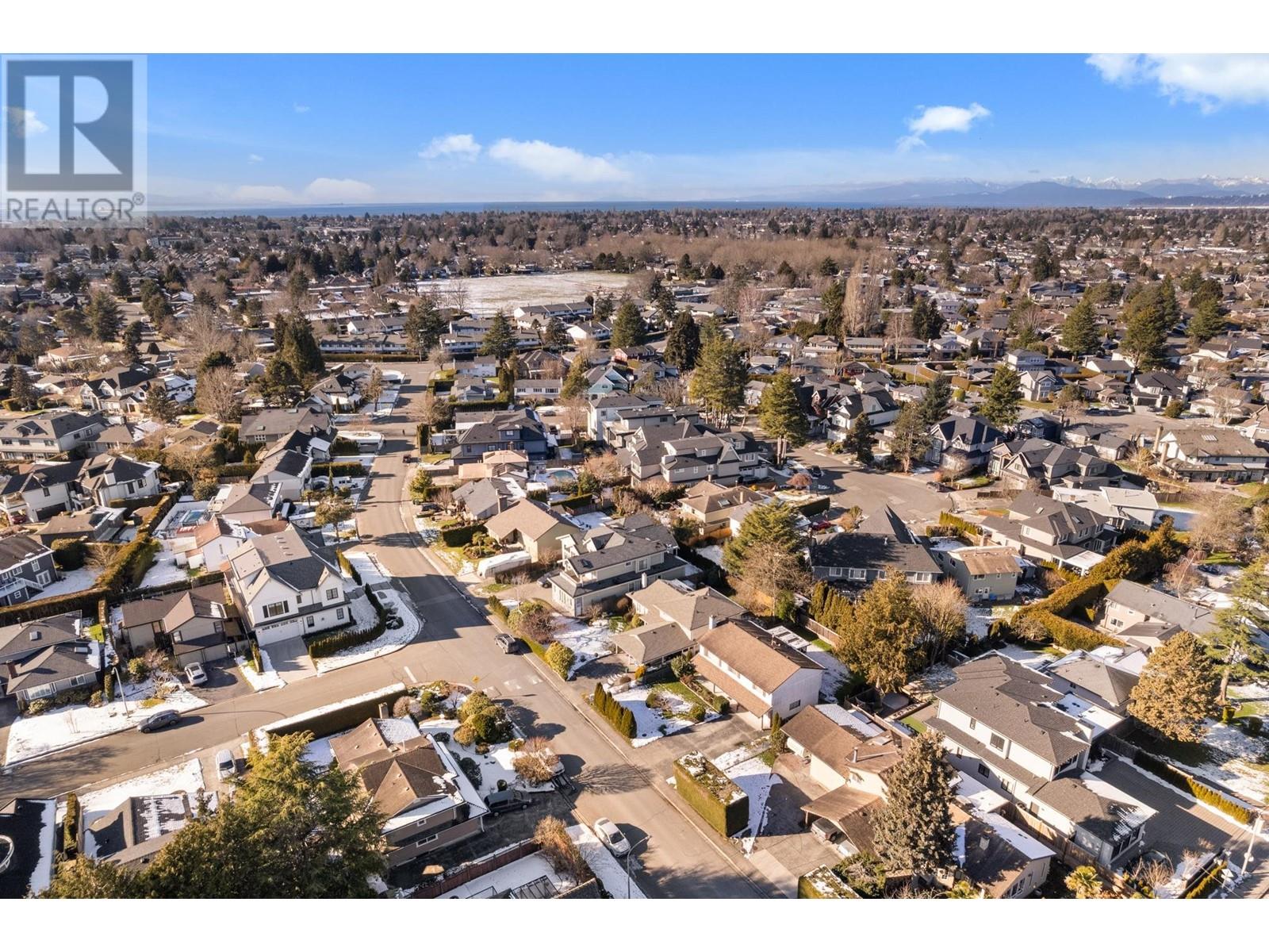 Listing Picture 9 of 40 : 5951 KITTIWAKE DRIVE, Richmond / 烈治文 - 魯藝地產 Yvonne Lu Group - MLS Medallion Club Member
