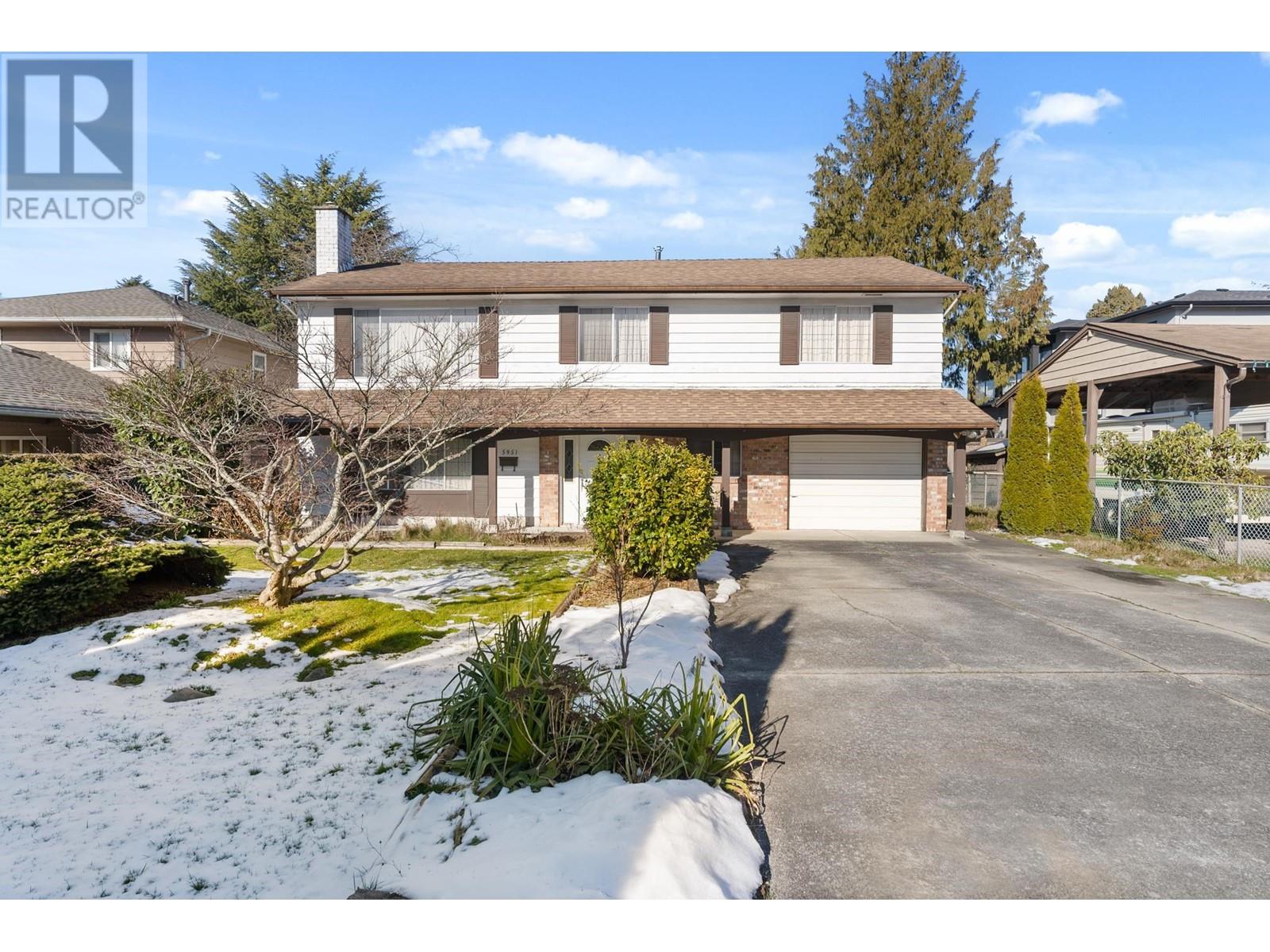 Listing Picture 14 of 40 : 5951 KITTIWAKE DRIVE, Richmond / 烈治文 - 魯藝地產 Yvonne Lu Group - MLS Medallion Club Member