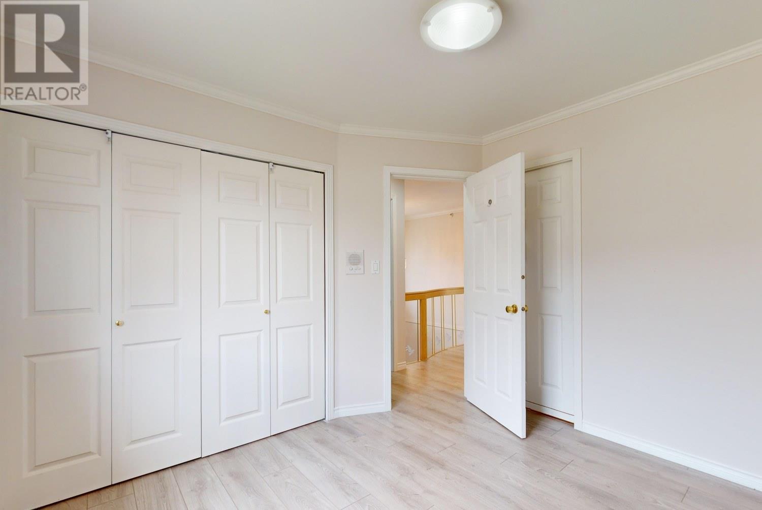 Listing Picture 28 of 38 : 2556 W 20TH AVENUE, Vancouver / 溫哥華 - 魯藝地產 Yvonne Lu Group - MLS Medallion Club Member