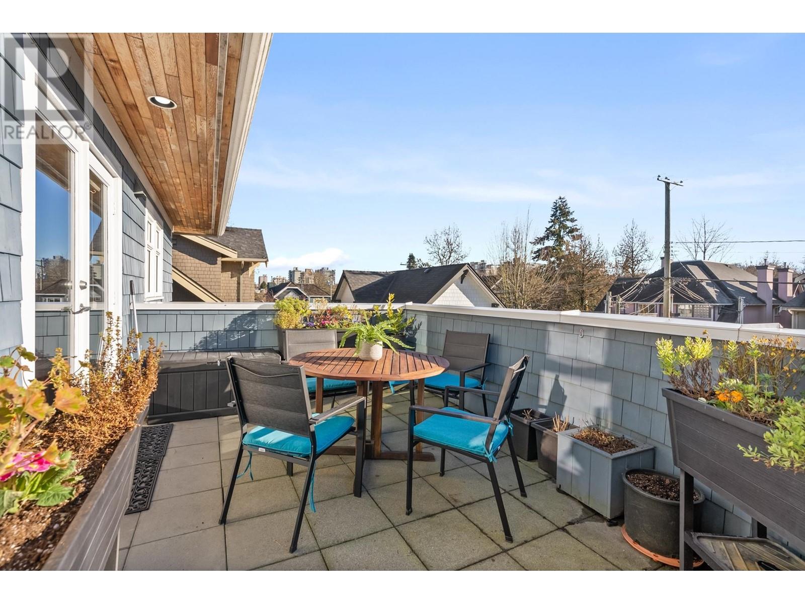 1916 W 11th Avenue, Vancouver, British Columbia  V6J 2C6 - Photo 30 - R2962717