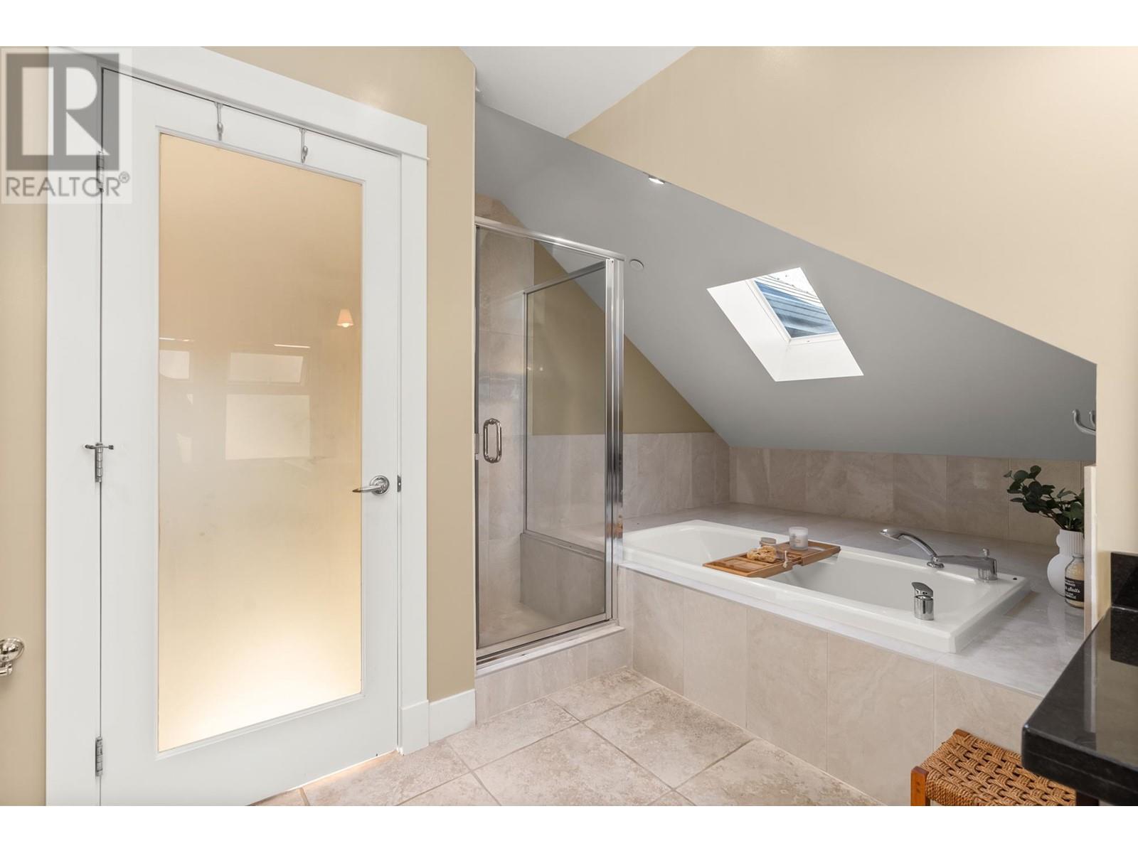 1916 W 11th Avenue, Vancouver, British Columbia  V6J 2C6 - Photo 24 - R2962717