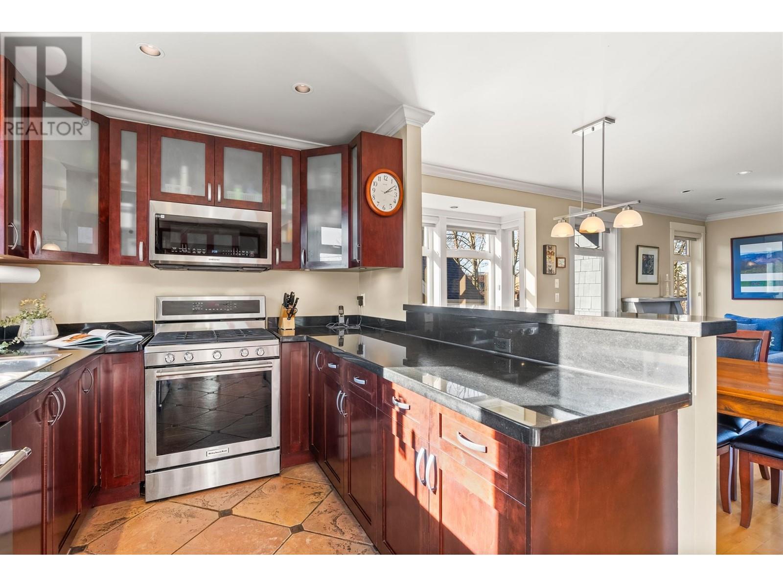 1916 W 11th Avenue, Vancouver, British Columbia  V6J 2C6 - Photo 16 - R2962717