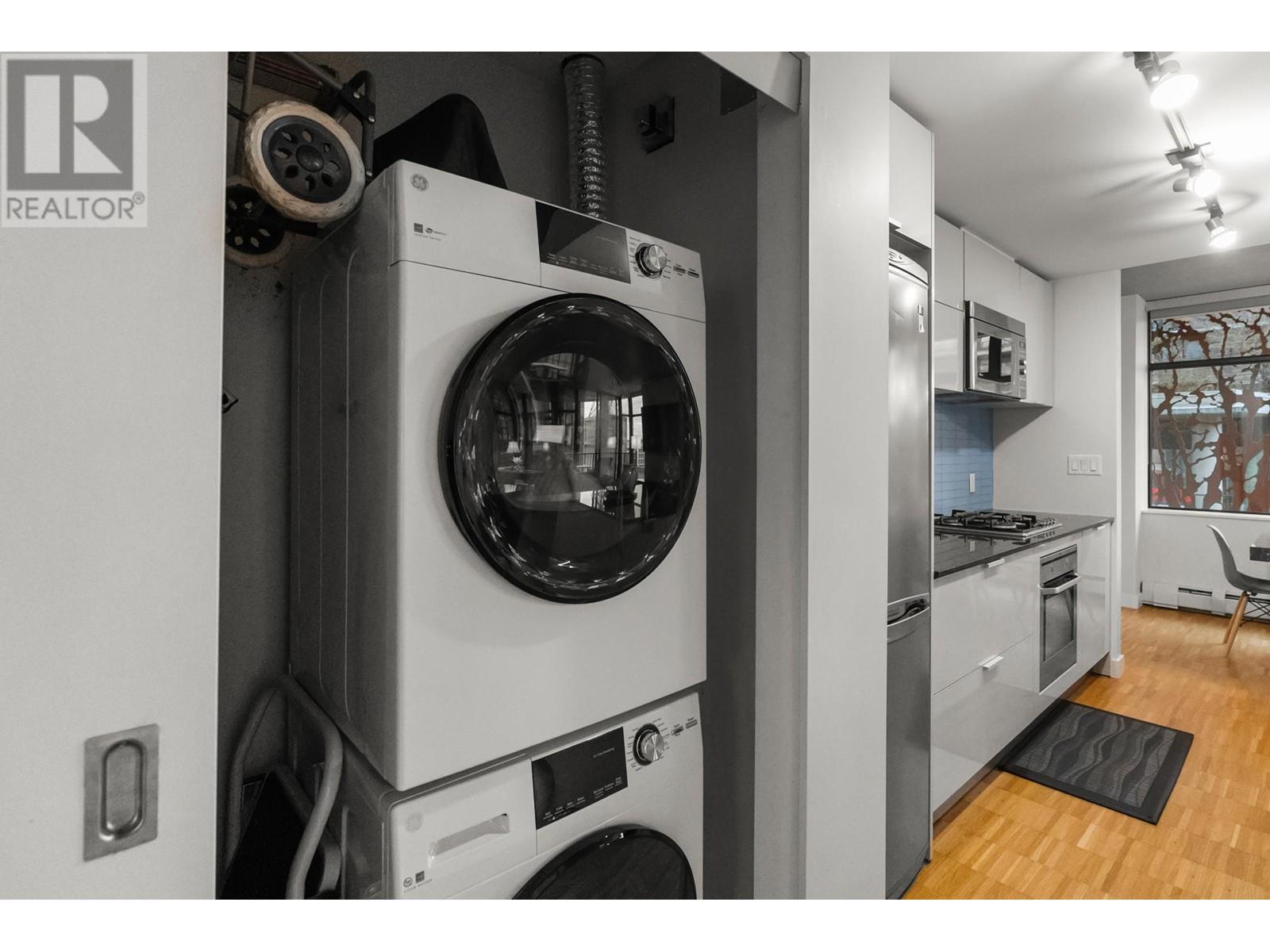 Listing Picture 32 of 38 : 1406 128 W CORDOVA STREET, Vancouver / 溫哥華 - 魯藝地產 Yvonne Lu Group - MLS Medallion Club Member