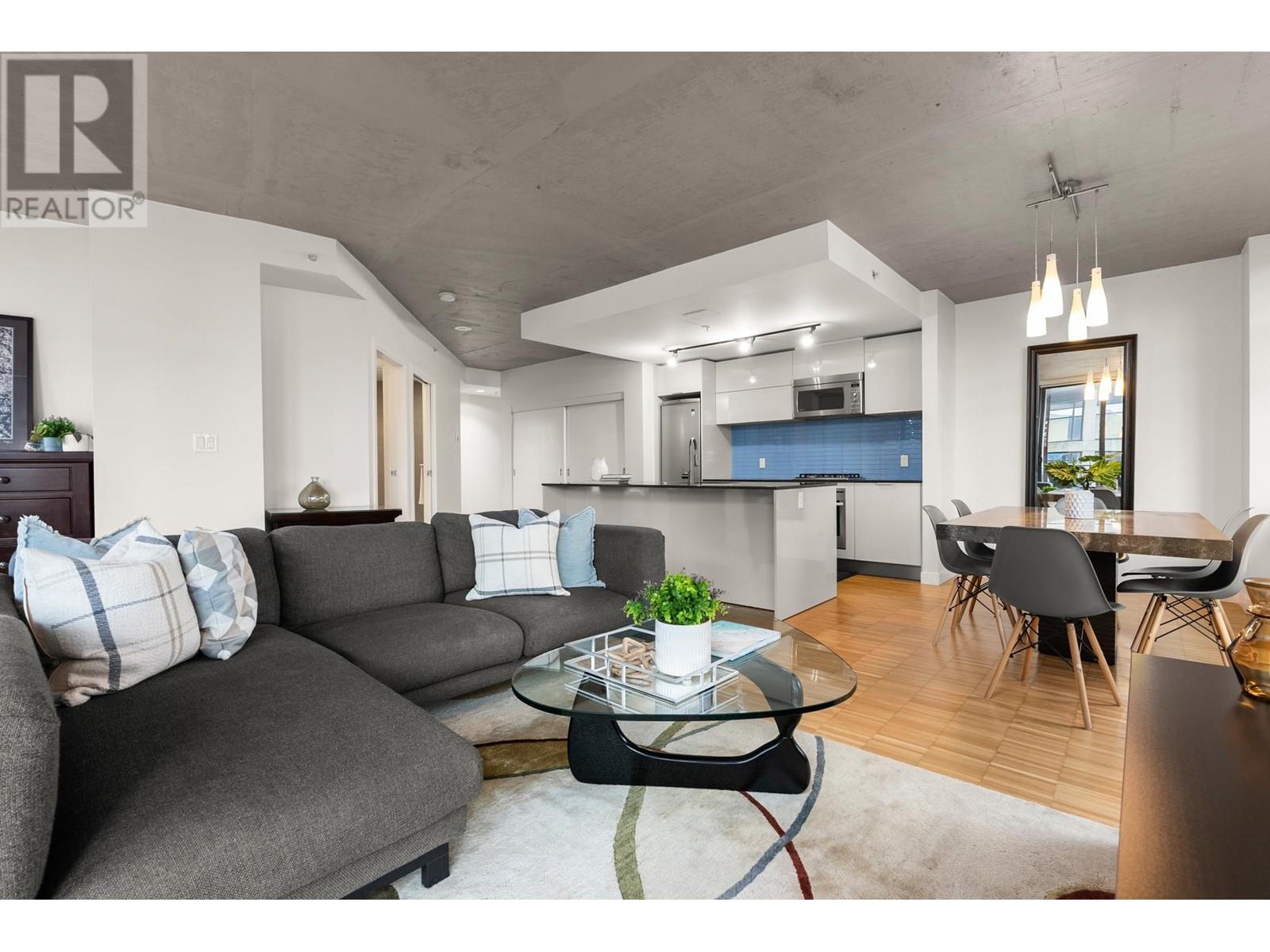 Listing Picture 5 of 38 : 1406 128 W CORDOVA STREET, Vancouver / 溫哥華 - 魯藝地產 Yvonne Lu Group - MLS Medallion Club Member