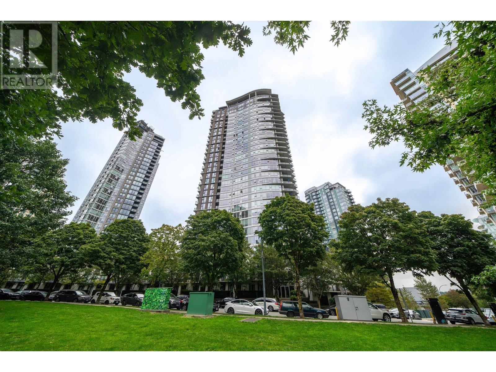 Listing Picture 2 of 24 : 2802 455 BEACH CRESCENT, Vancouver / 溫哥華 - 魯藝地產 Yvonne Lu Group - MLS Medallion Club Member