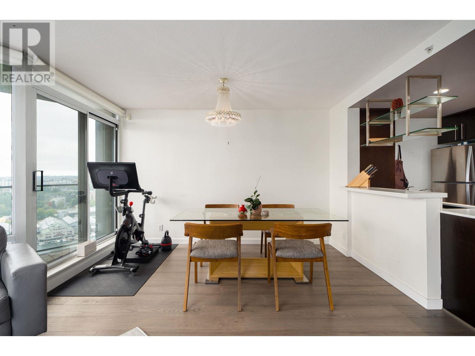 Listing Picture 11 of 24 : 2802 455 BEACH CRESCENT, Vancouver / 溫哥華 - 魯藝地產 Yvonne Lu Group - MLS Medallion Club Member