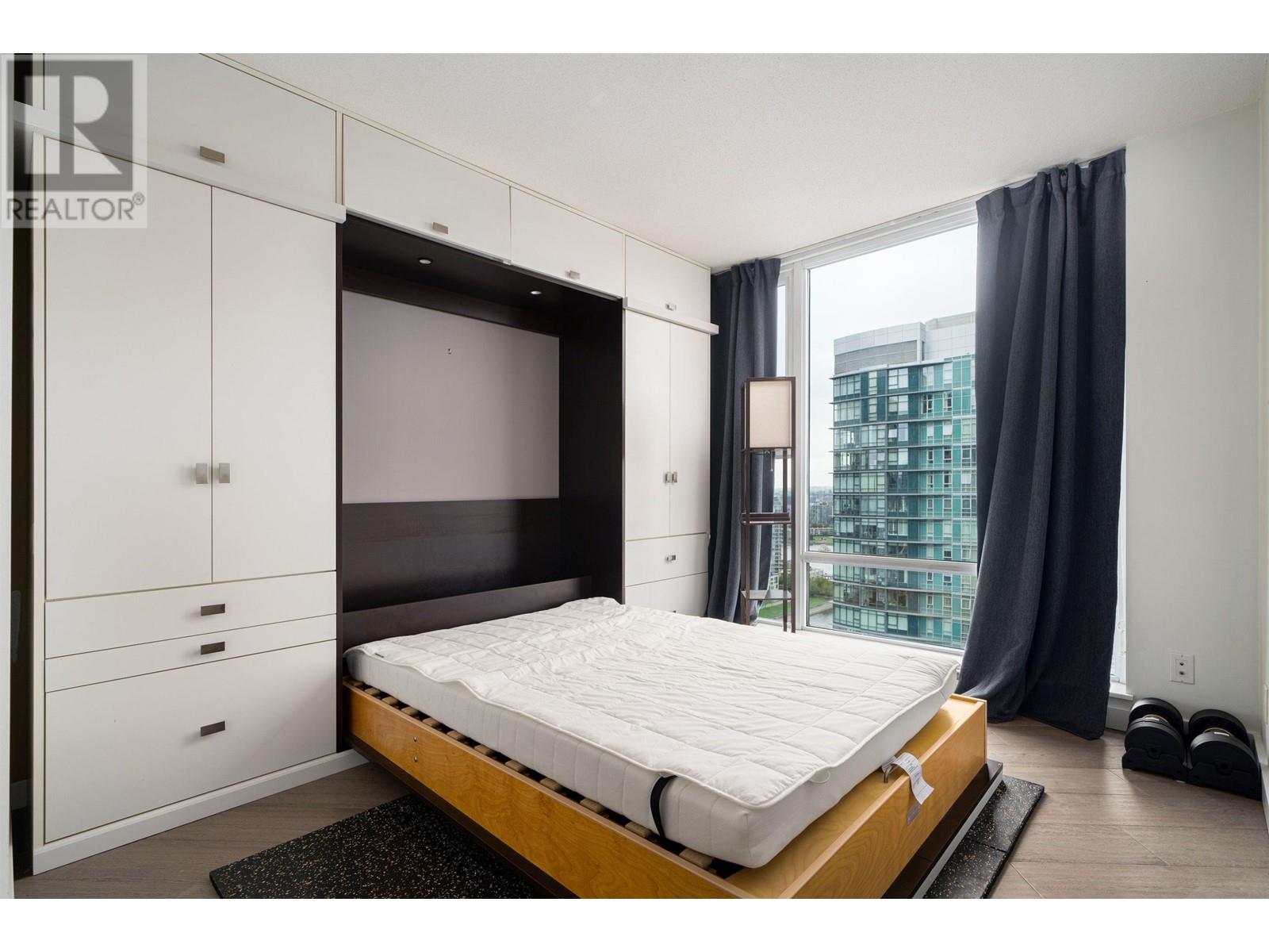 Listing Picture 17 of 24 : 2802 455 BEACH CRESCENT, Vancouver / 溫哥華 - 魯藝地產 Yvonne Lu Group - MLS Medallion Club Member