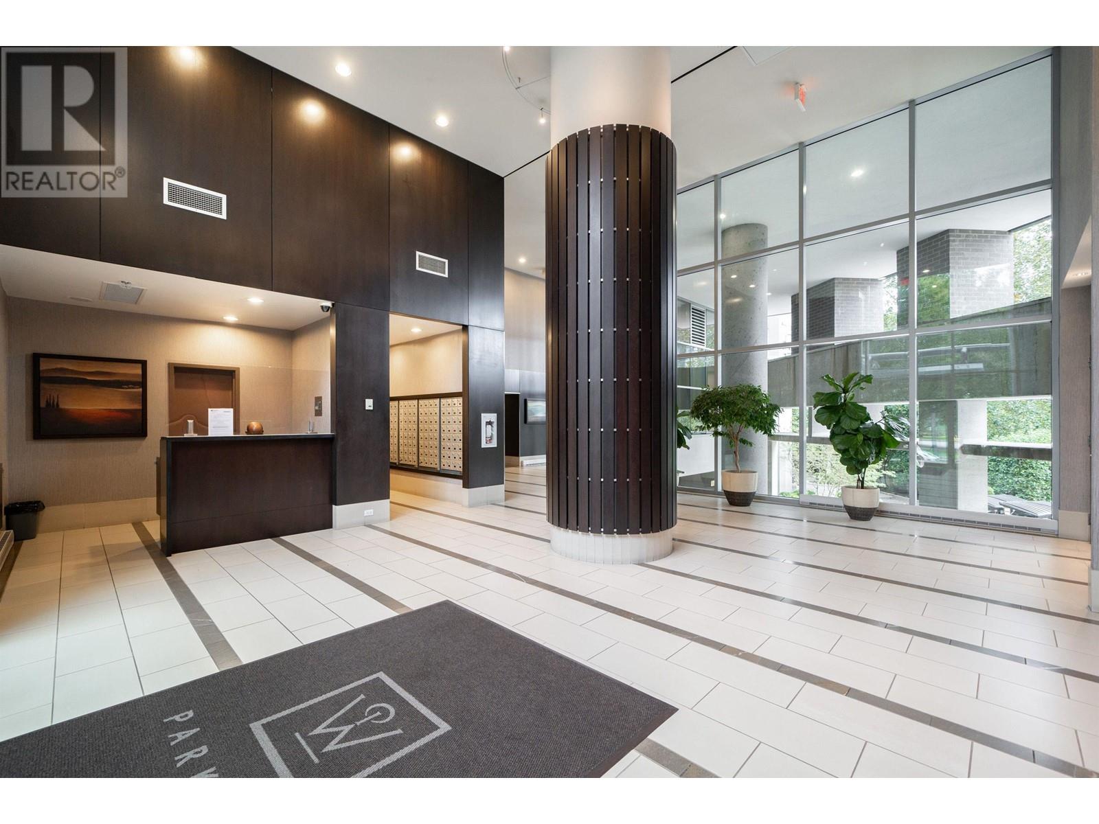 Listing Picture 21 of 24 : 2802 455 BEACH CRESCENT, Vancouver / 溫哥華 - 魯藝地產 Yvonne Lu Group - MLS Medallion Club Member