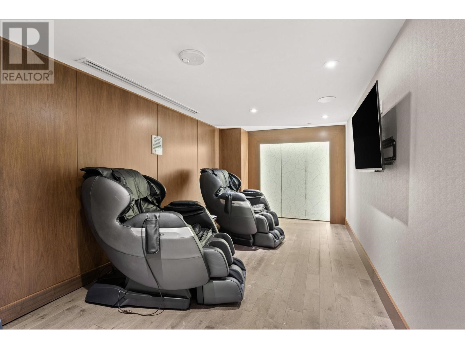 Listing Picture 31 of 40 : 1603 3300 KETCHESON ROAD, Richmond / 烈治文 - 魯藝地產 Yvonne Lu Group - MLS Medallion Club Member