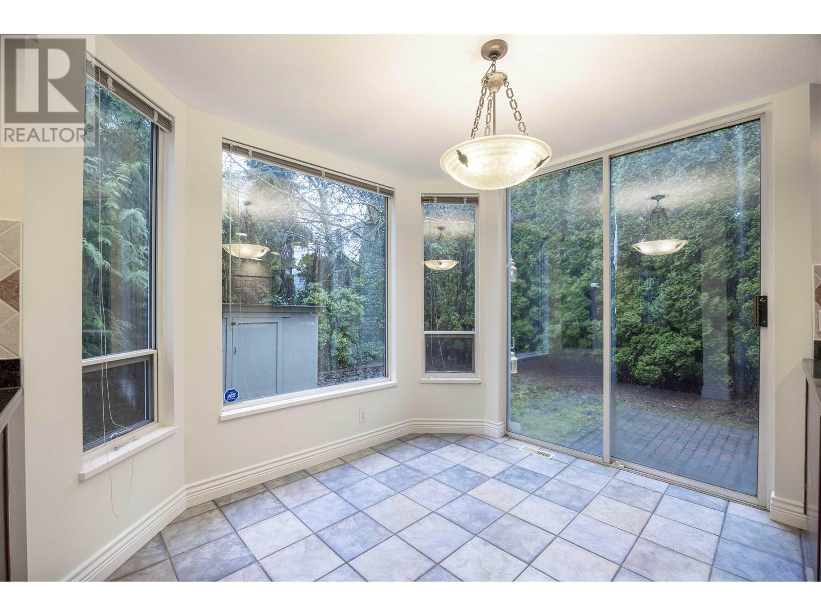 1569 Manzanita Court, Coquitlam, British Columbia  V3E 2Y2 - Photo 7 - R2951949