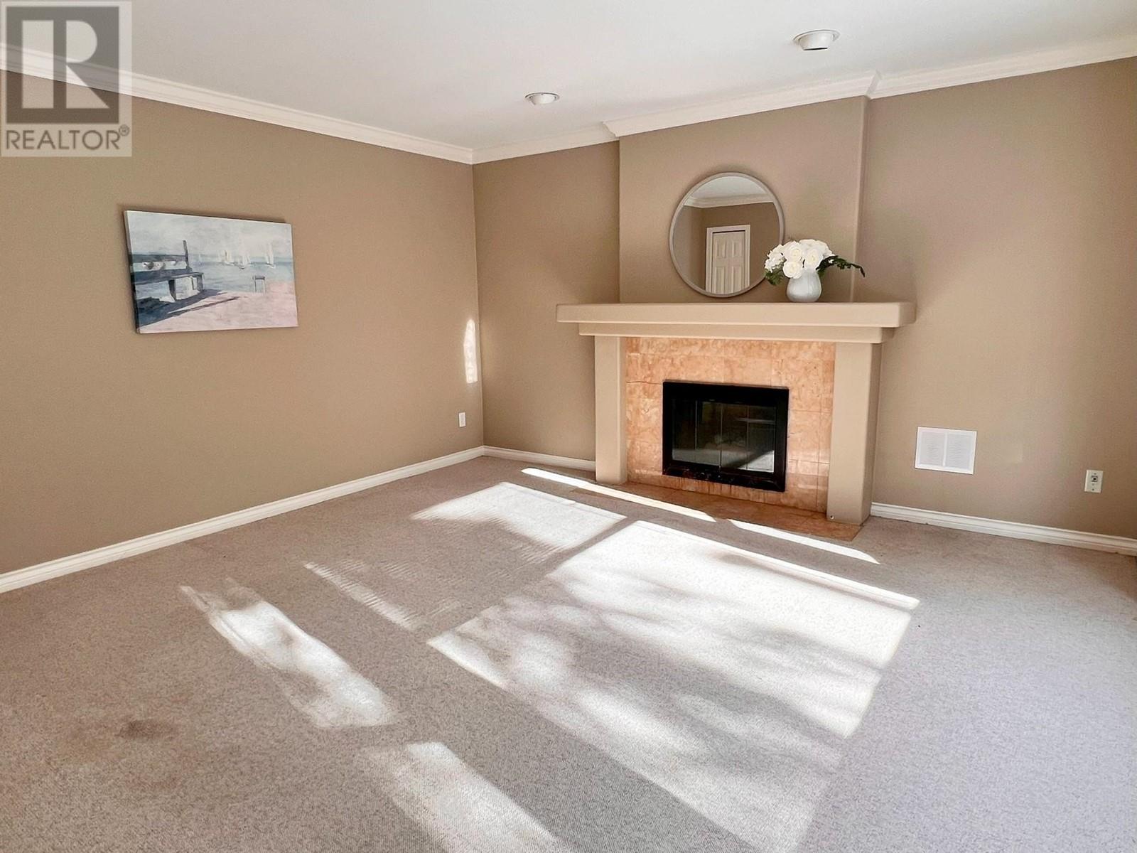 Listing Picture 9 of 23 : 3500 RIVER ROAD, Richmond / 烈治文 - 魯藝地產 Yvonne Lu Group - MLS Medallion Club Member