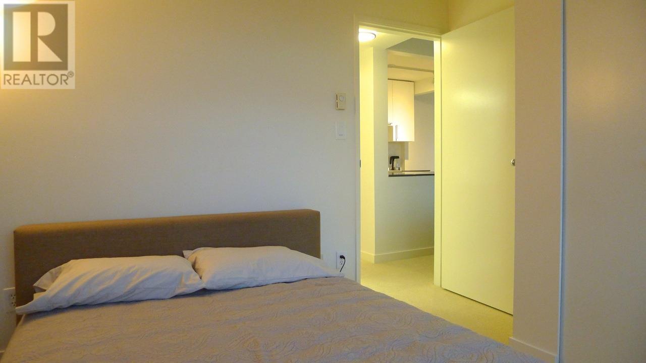 Listing Picture 13 of 22 : 1507 438 SEYMOUR STREET, Vancouver / 溫哥華 - 魯藝地產 Yvonne Lu Group - MLS Medallion Club Member