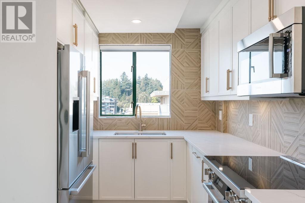 Ph2 410 Carnarvon Street, New Westminster, British Columbia  V3L 5N9 - Photo 10 - R2968651