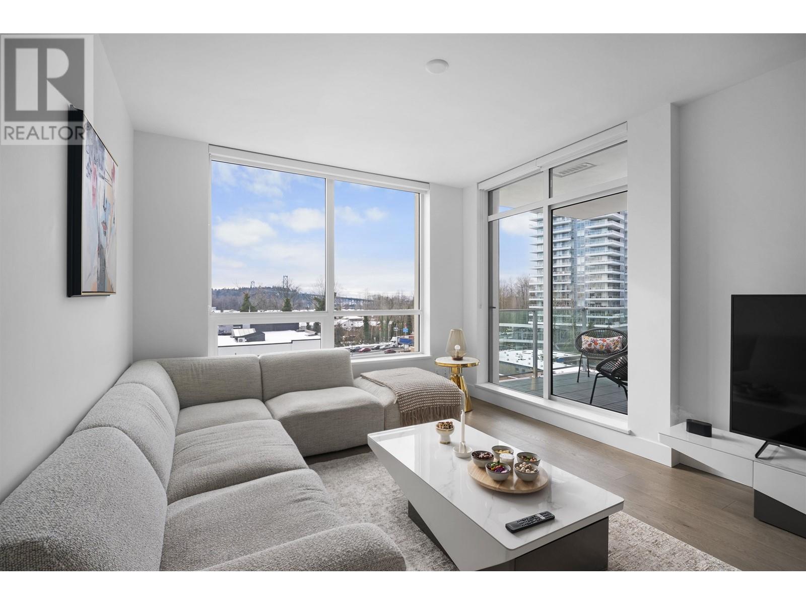 505 1675 Lions Gate Lane, North Vancouver, British Columbia  V7P 3B4 - Photo 1 - R2968661