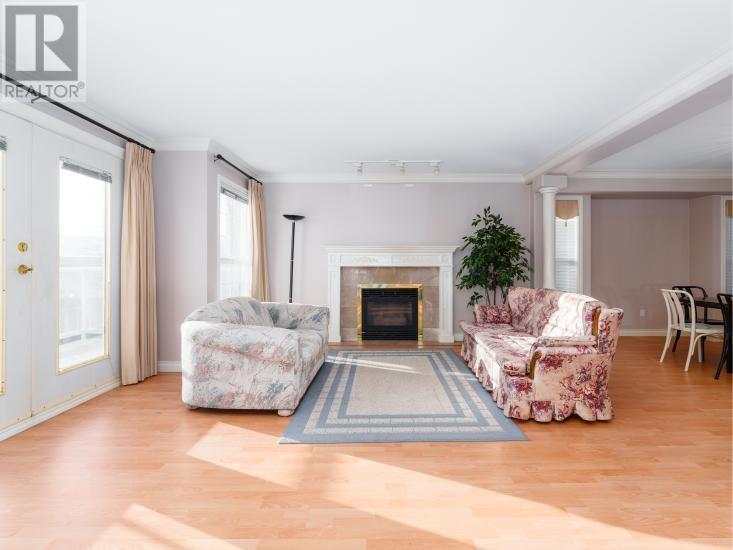 Property at 2923 PINETREE CLOSE image 5