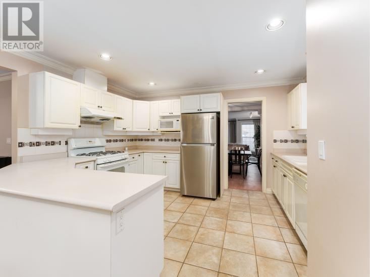 2923 Pinetree Close, Coquitlam, British Columbia  V3E 2Z5 - Photo 8 - R2968703