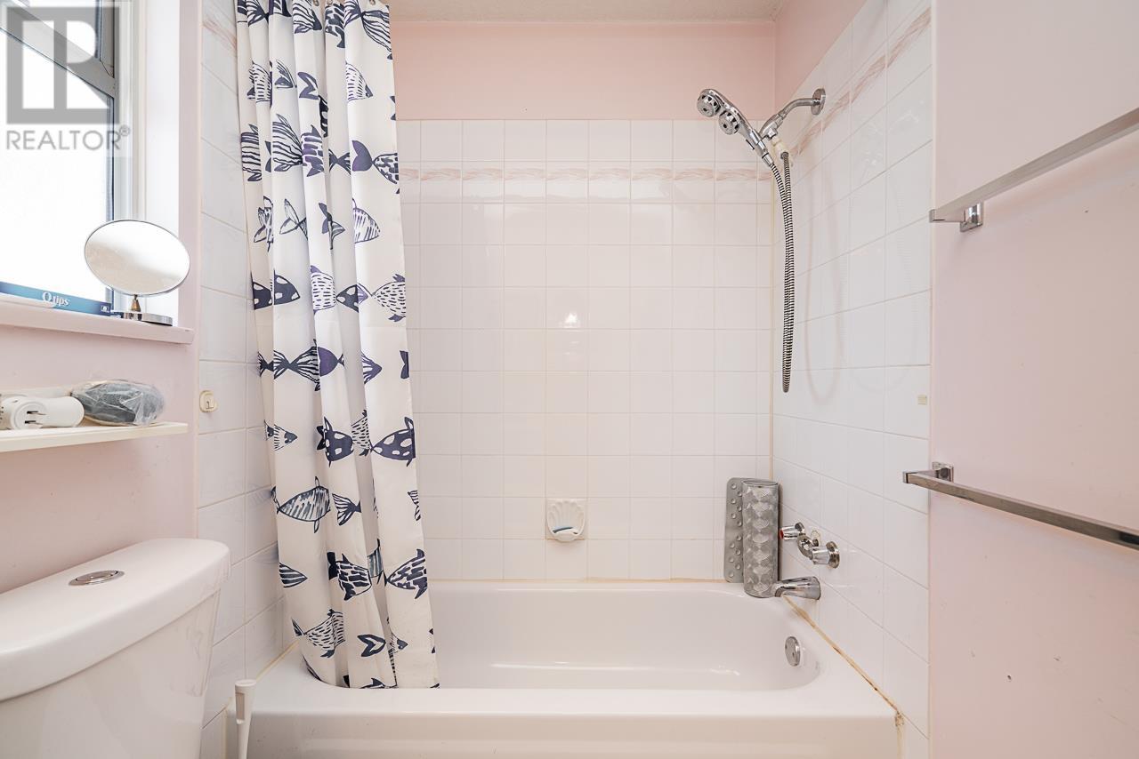 1649 Prairie Avenue, Port Coquitlam, British Columbia  V3B 1T8 - Photo 18 - R2968263