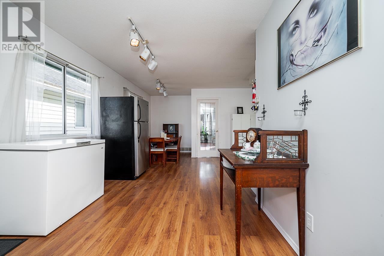 1649 Prairie Avenue, Port Coquitlam, British Columbia  V3B 1T8 - Photo 13 - R2968263
