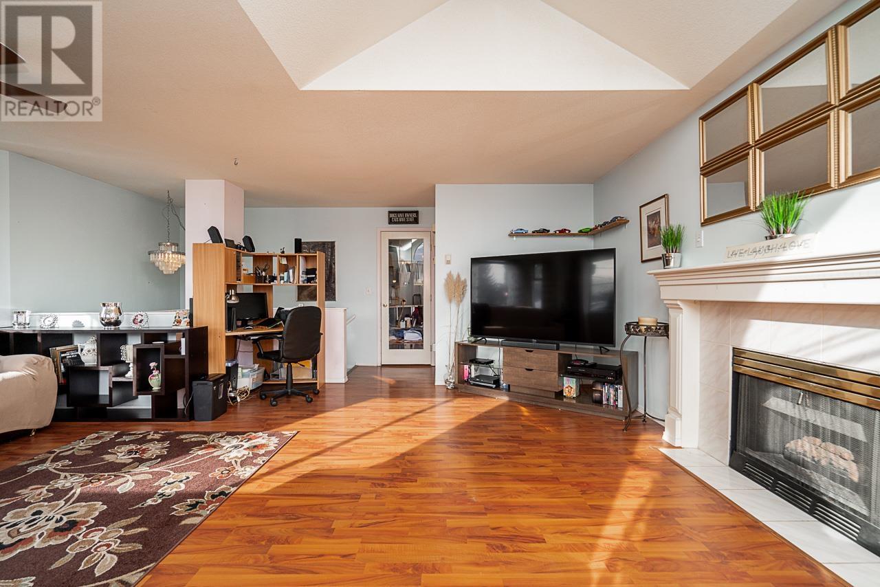 1649 Prairie Avenue, Port Coquitlam, British Columbia  V3B 1T8 - Photo 7 - R2968263
