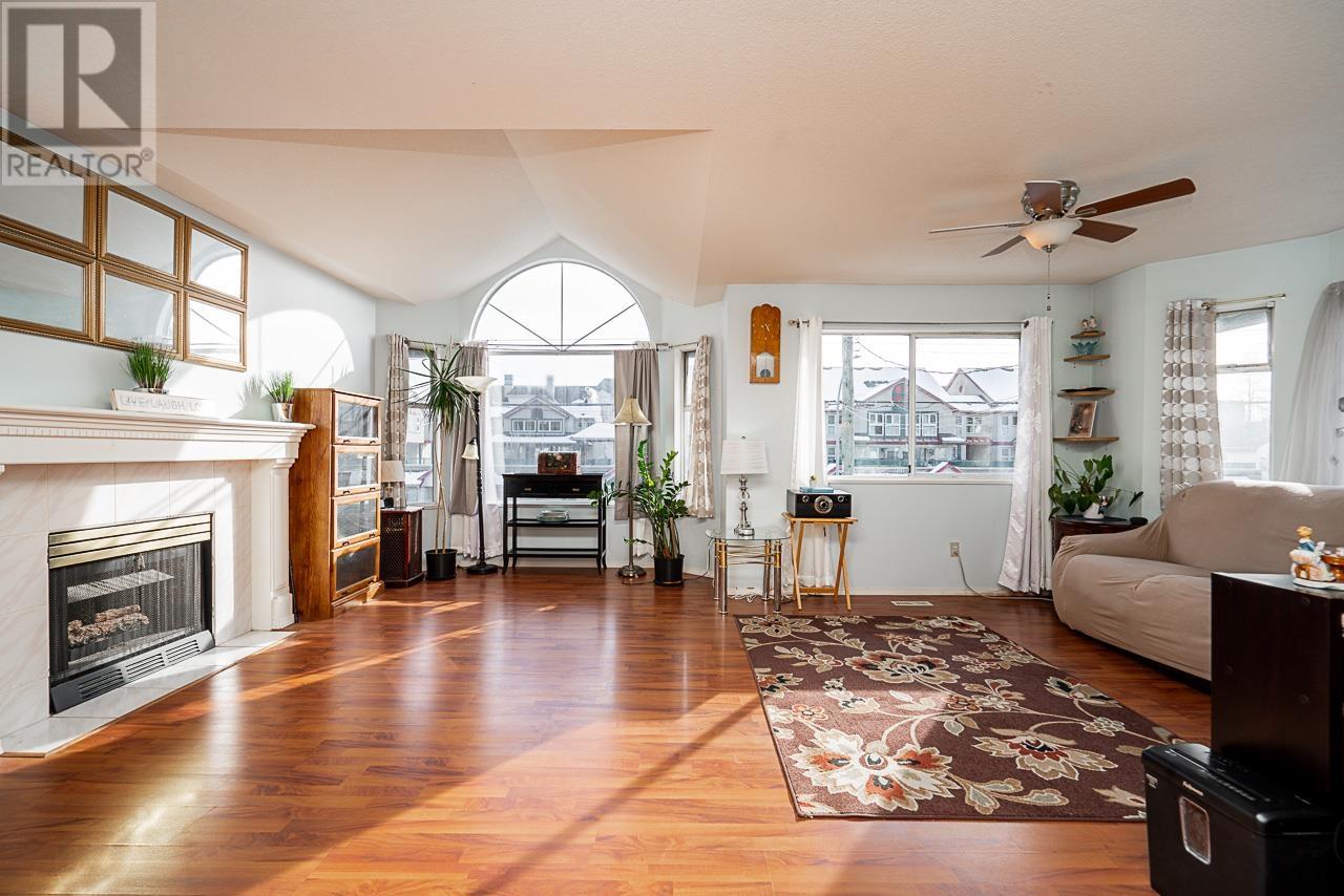 Property at 1649 PRAIRIE AVENUE image 5