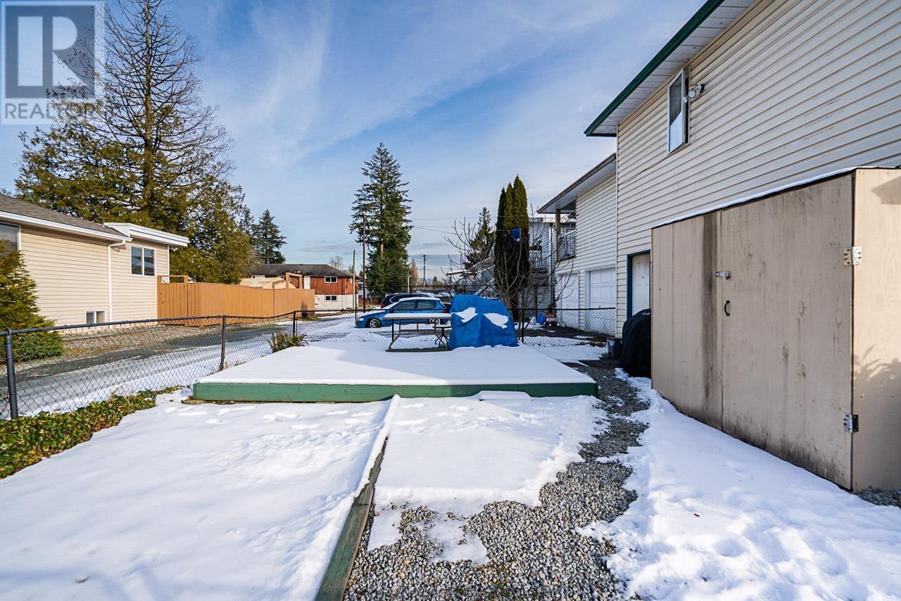 1649 Prairie Avenue, Port Coquitlam, British Columbia  V3B 1T8 - Photo 30 - R2968263