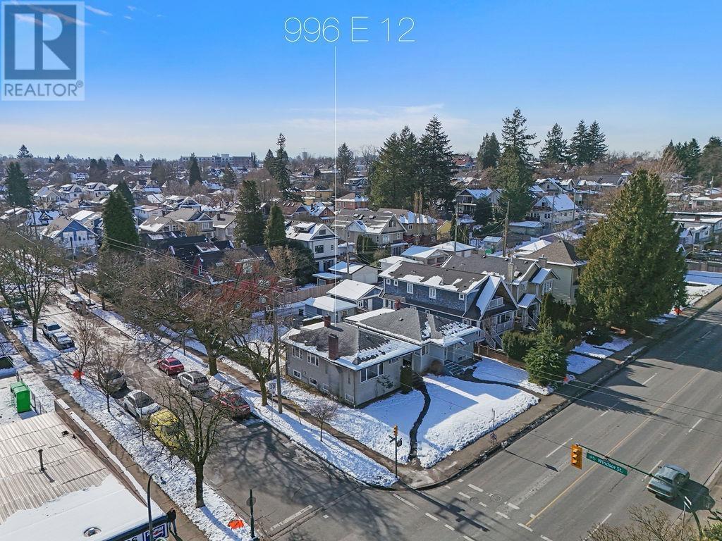 Listing Picture 16 of 19 : 996 E 12TH AVENUE, Vancouver / 溫哥華 - 魯藝地產 Yvonne Lu Group - MLS Medallion Club Member