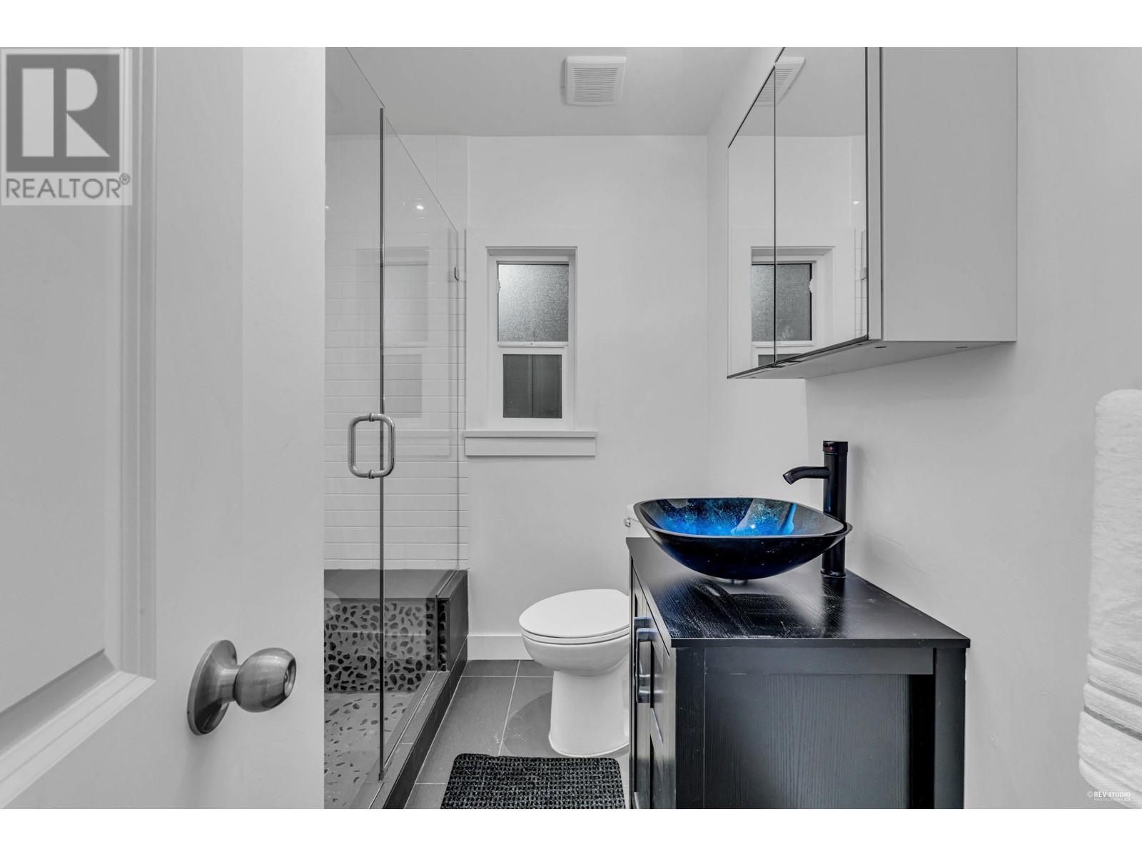 1010 Keith Road, West Vancouver, British Columbia  V7T 1M5 - Photo 19 - R2968690