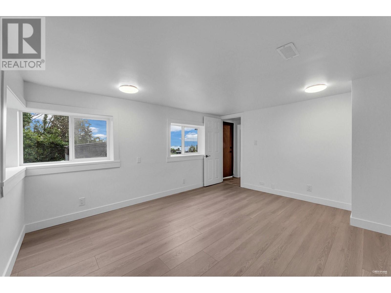 1010 Keith Road, West Vancouver, British Columbia  V7T 1M5 - Photo 24 - R2968690