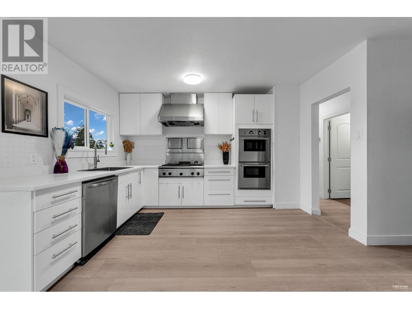 1010 Keith Road, West Vancouver, British Columbia  V7T 1M5 - Photo 15 - R2968690
