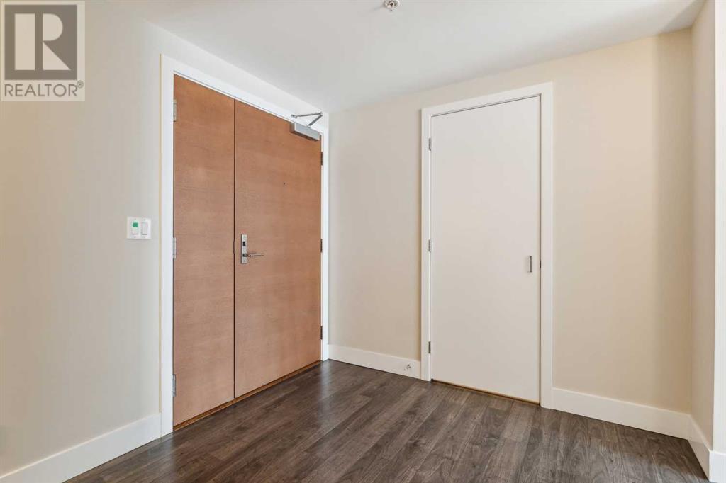 Property at 301, 510 6 Avenue SE image 3