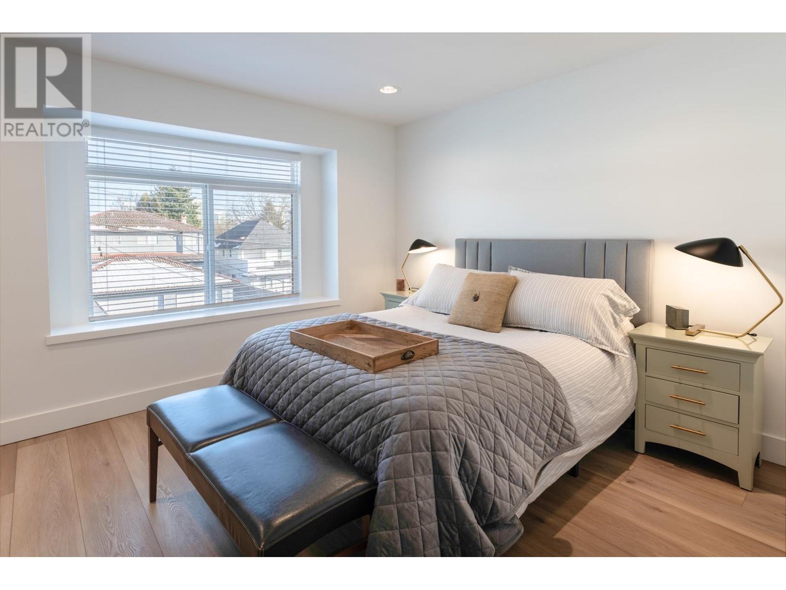 Listing Picture 12 of 30 : 8088 SHAUGHNESSY STREET, Vancouver / 溫哥華 - 魯藝地產 Yvonne Lu Group - MLS Medallion Club Member