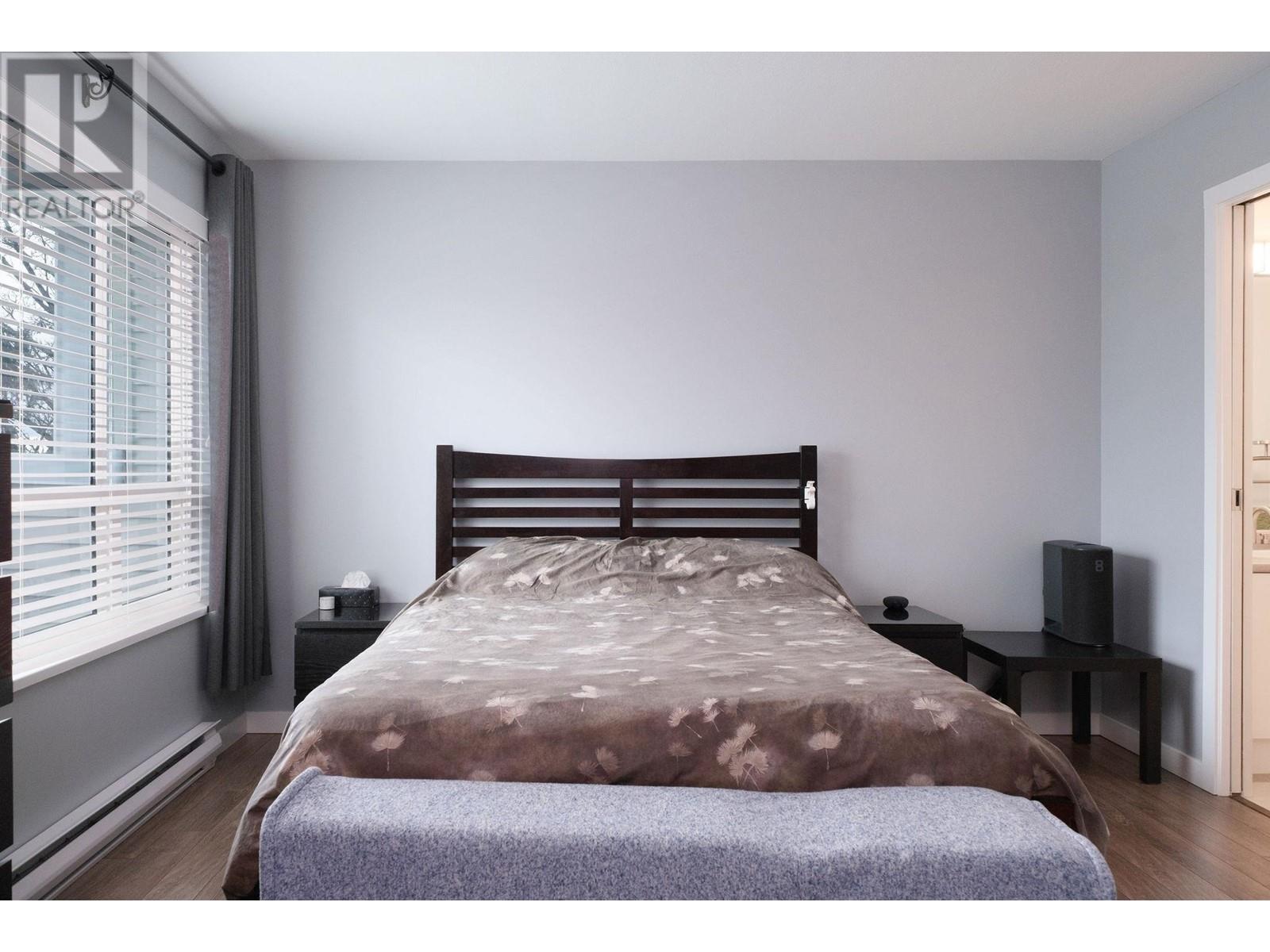 Listing Picture 17 of 29 : 135 6588 SOUTHOAKS CRESCENT, Burnaby / 本拿比 - 魯藝地產 Yvonne Lu Group - MLS Medallion Club Member