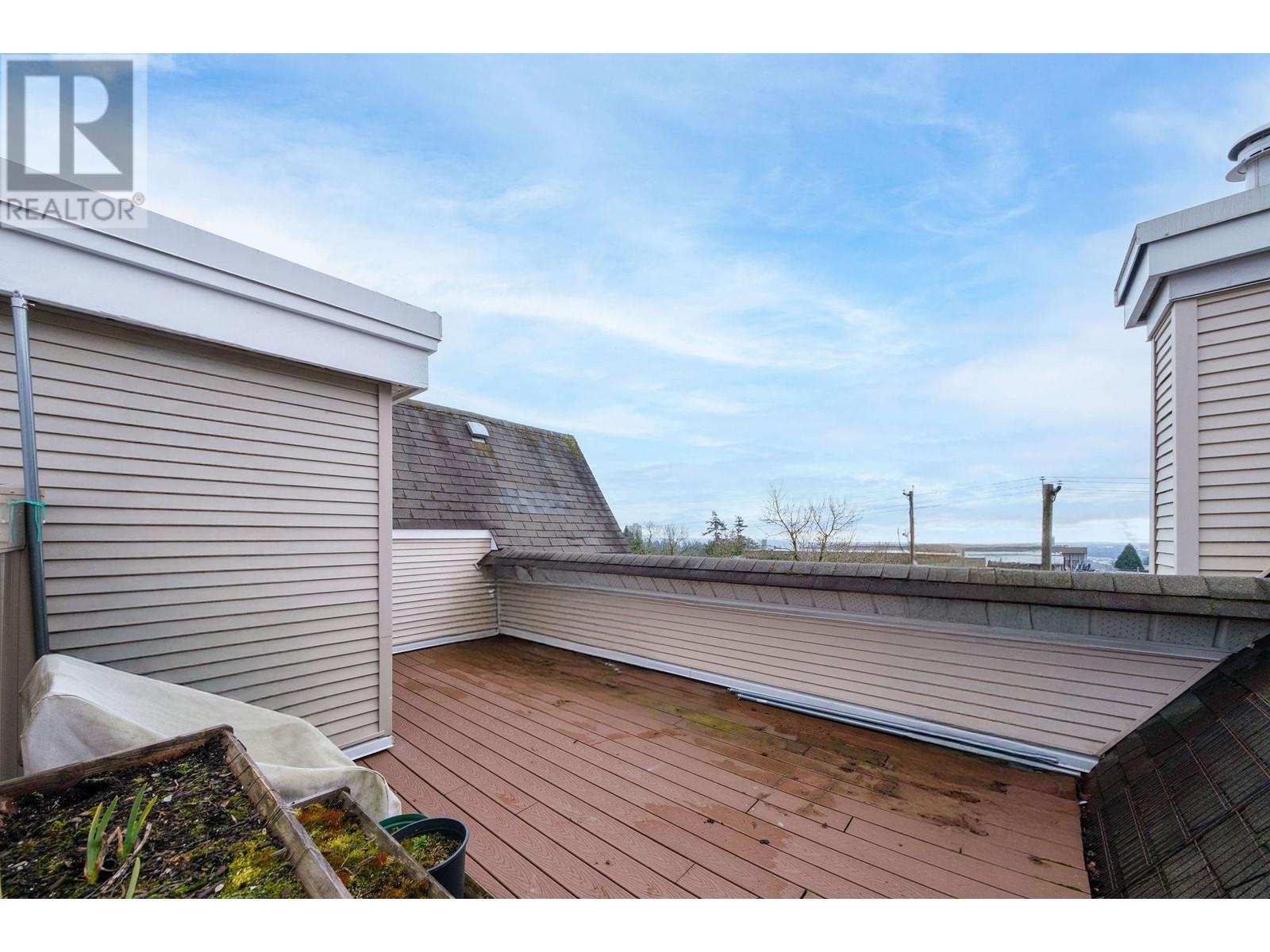 Listing Picture 24 of 29 : 135 6588 SOUTHOAKS CRESCENT, Burnaby / 本拿比 - 魯藝地產 Yvonne Lu Group - MLS Medallion Club Member