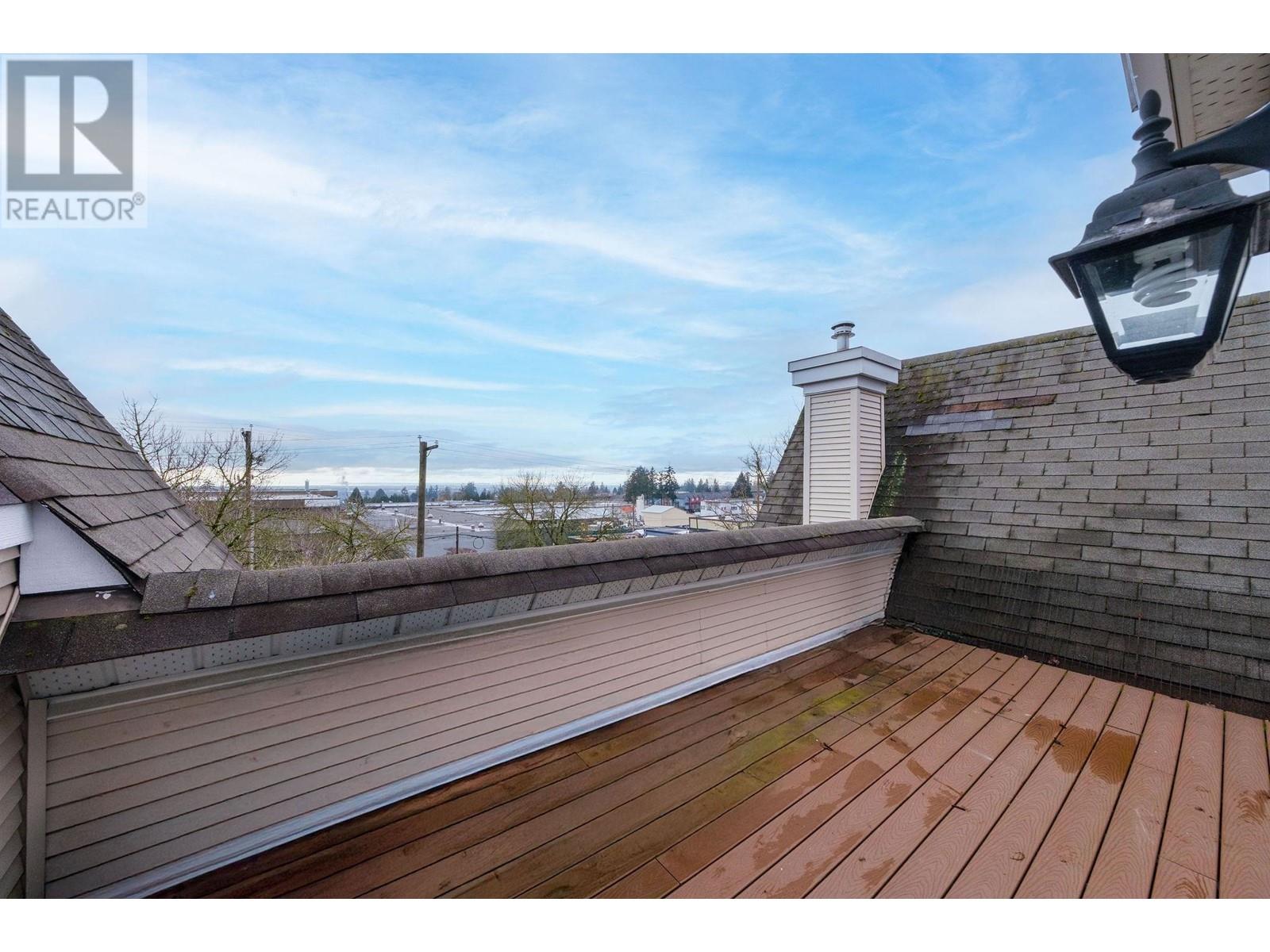 Listing Picture 23 of 29 : 135 6588 SOUTHOAKS CRESCENT, Burnaby / 本拿比 - 魯藝地產 Yvonne Lu Group - MLS Medallion Club Member