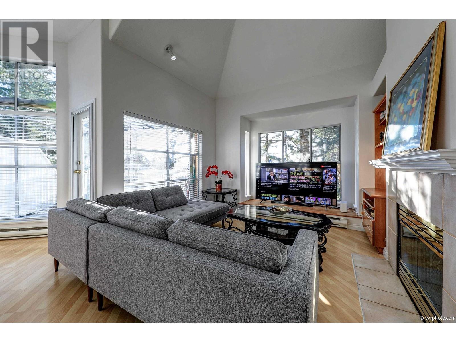 320 8880 Jones Road, Richmond, British Columbia  V6Y 3Z1 - Photo 3 - R2965169