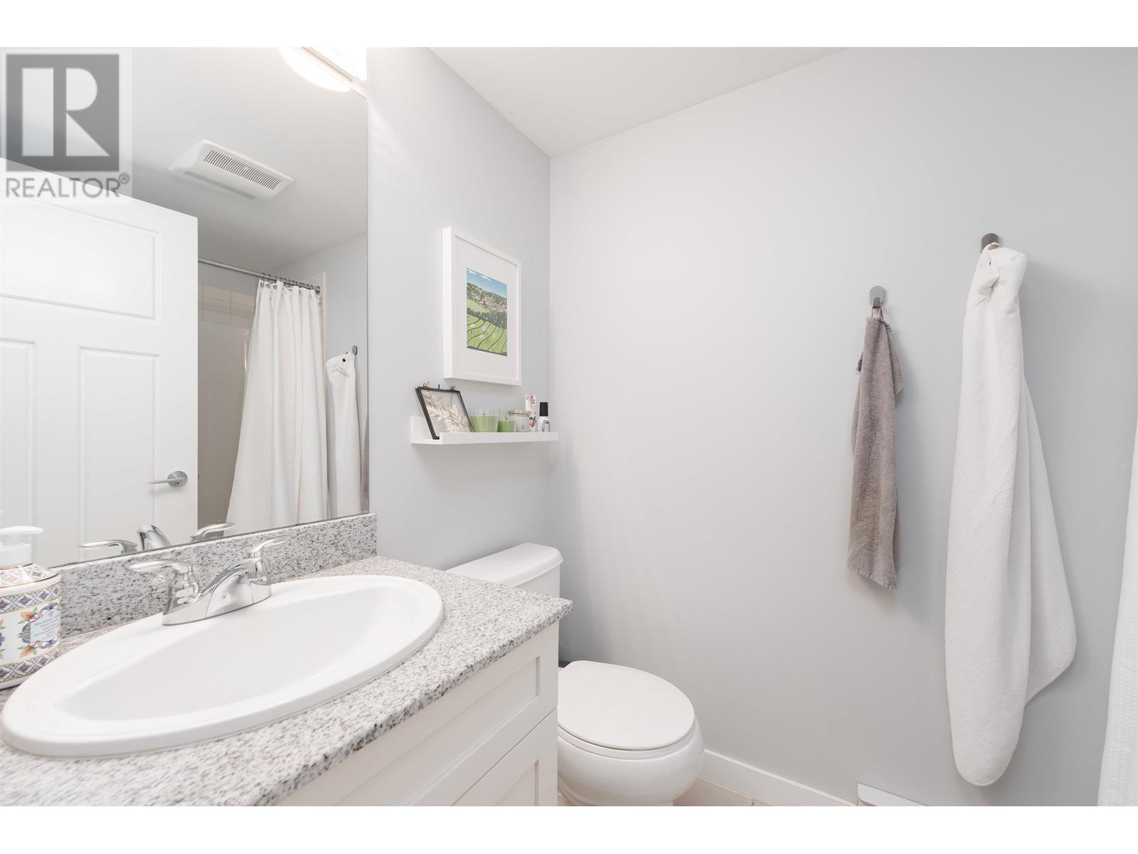 208 1212 Main Street, Squamish, British Columbia V8B 0S1 - Photo 18 - R2968739