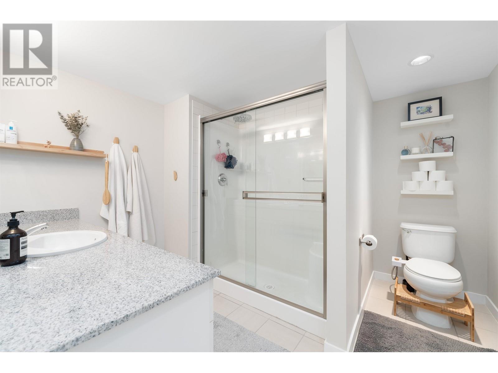 208 1212 Main Street, Squamish, British Columbia V8B 0S1 - Photo 19 - R2968739