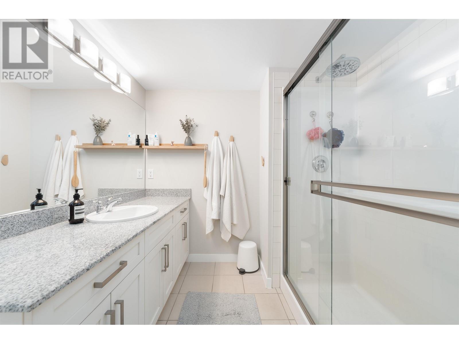 208 1212 Main Street, Squamish, British Columbia V8B 0S1 - Photo 20 - R2968739