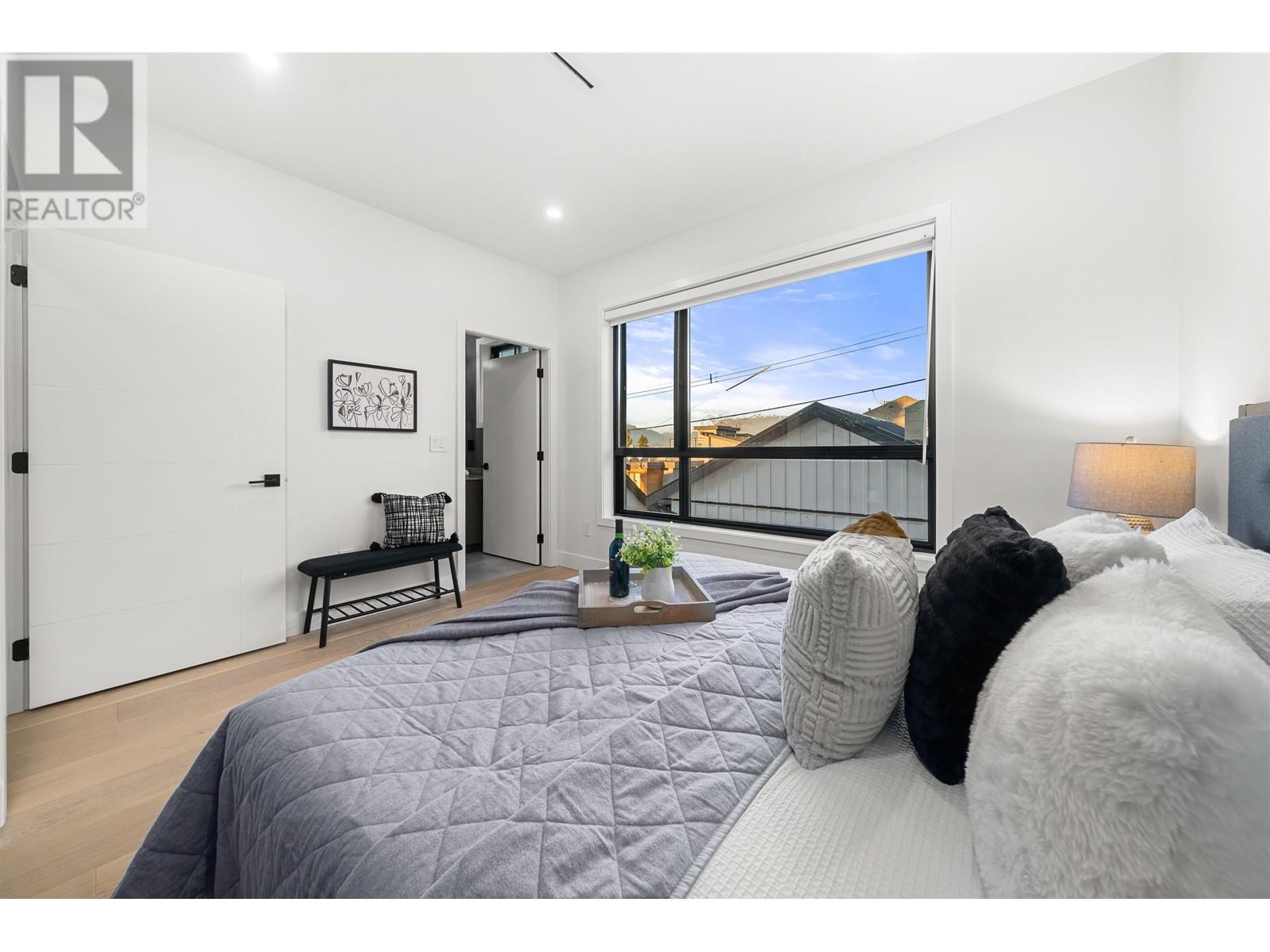 2 3559 Haida Drive, Vancouver, British Columbia  V5M 3Y9 - Photo 18 - R2968741