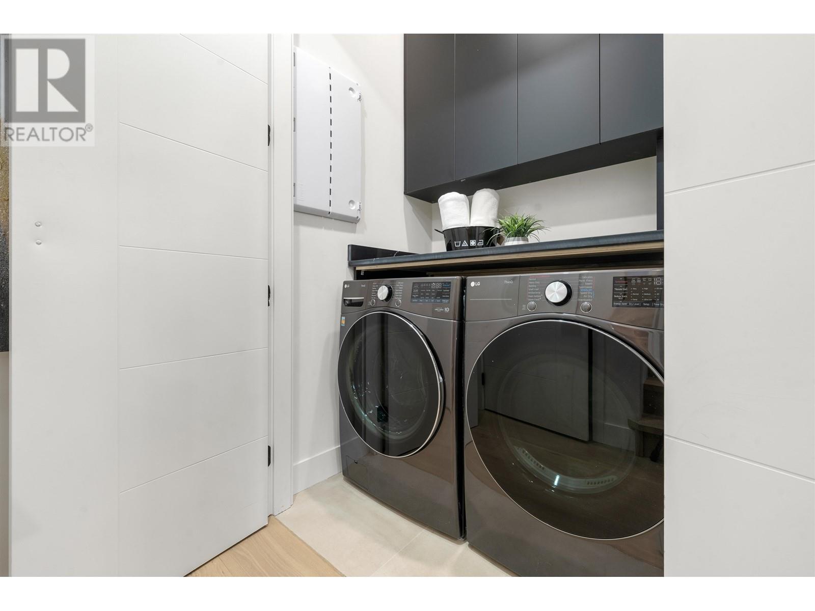 2 3559 Haida Drive, Vancouver, British Columbia  V5M 3Y9 - Photo 34 - R2968741