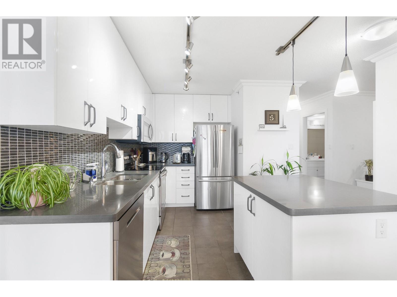 3608 1178 Heffley Crescent, Coquitlam, British Columbia  V3B 0A7 - Photo 6 - R2968765