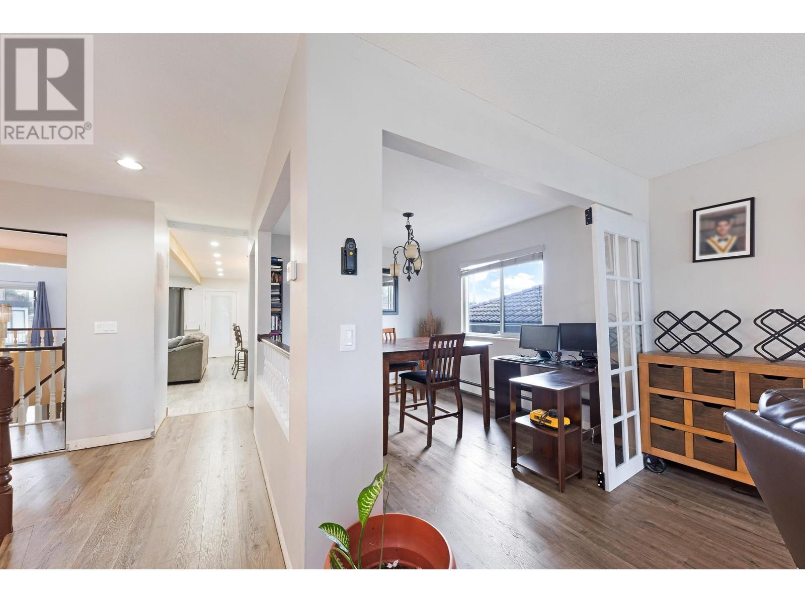 5649 Laurel Street, Burnaby, British Columbia  V5G 1N4 - Photo 16 - R2968746