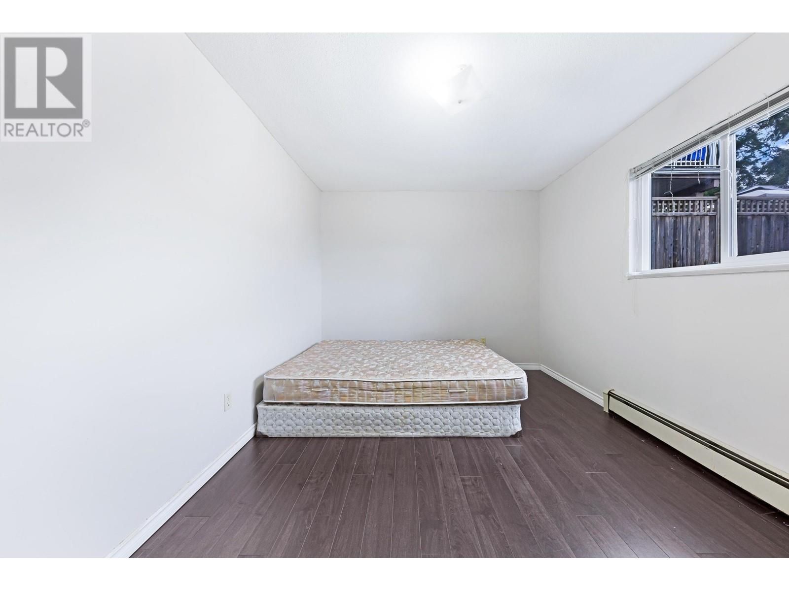 5649 Laurel Street, Burnaby, British Columbia  V5G 1N4 - Photo 28 - R2968746