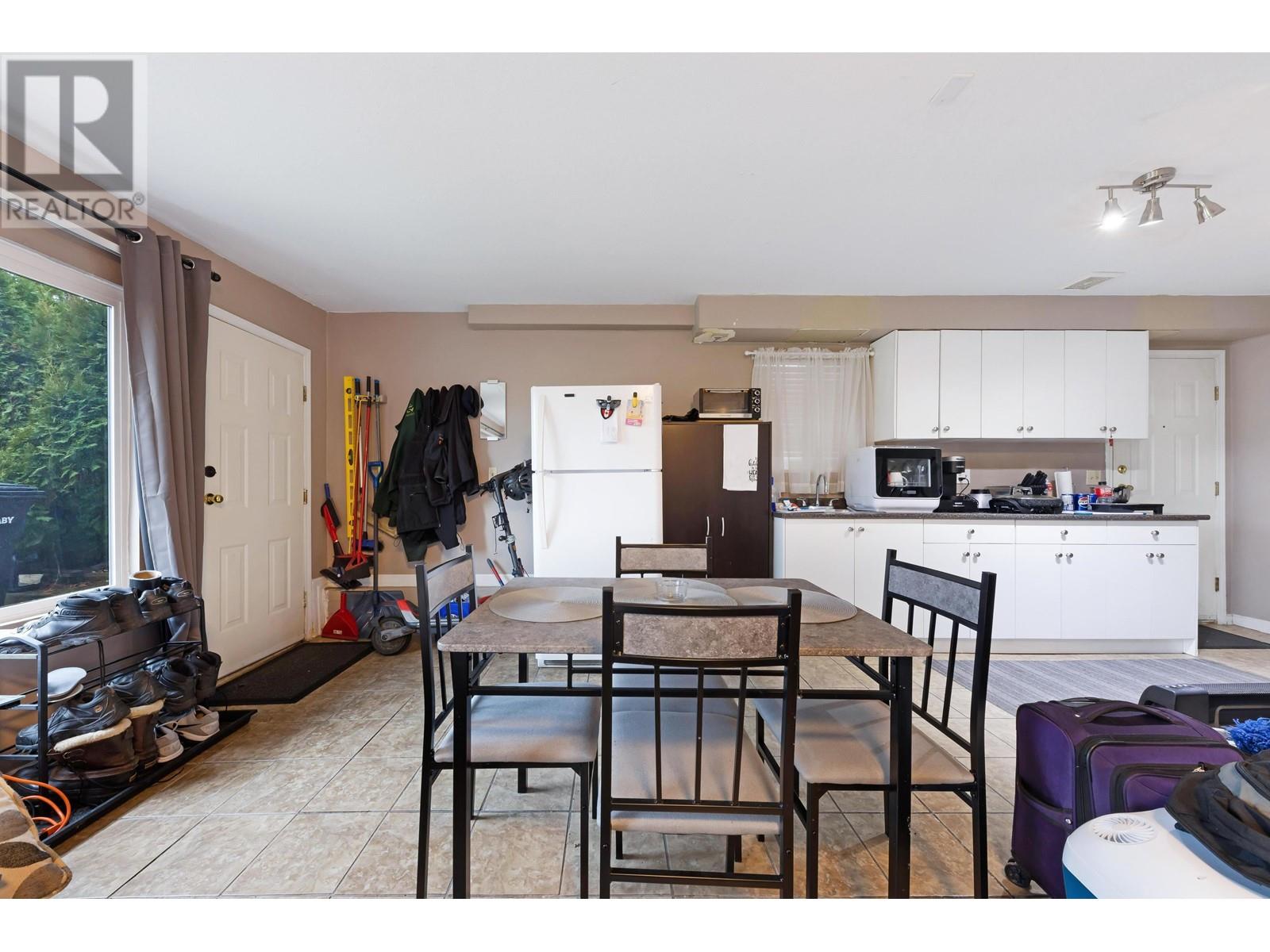 5649 Laurel Street, Burnaby, British Columbia  V5G 1N4 - Photo 31 - R2968746