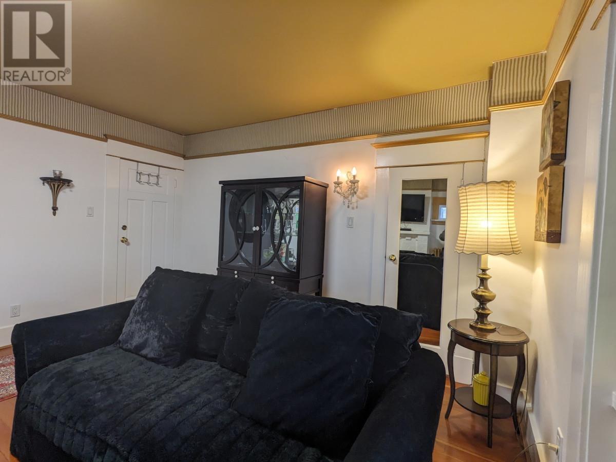 1631 Dunbar Street, Vancouver, British Columbia  V6R 3L7 - Photo 8 - R2968729