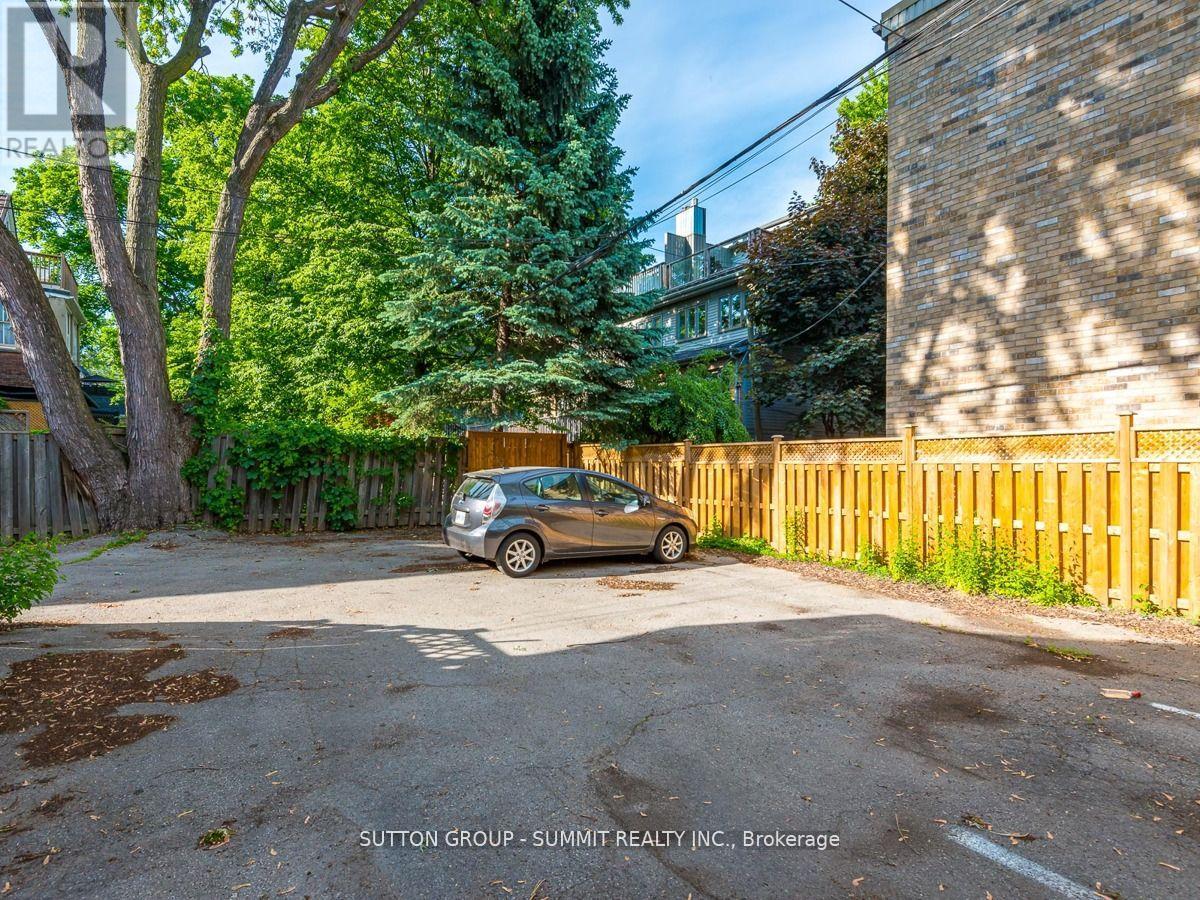 Main - 189 De Grassi Street N, Toronto, Ontario  M4M 2K8 - Photo 24 - E11979637