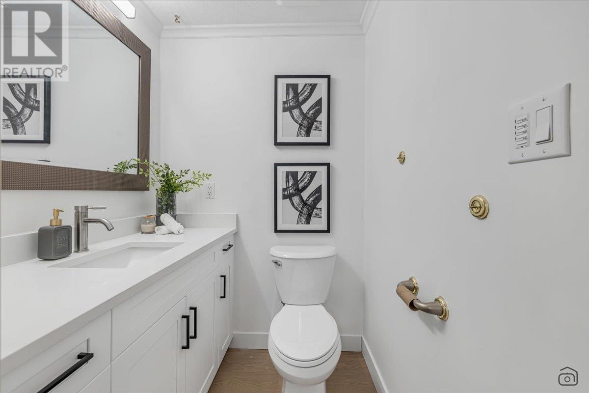 Listing Picture 13 of 21 : 10535 LASSAM ROAD, Richmond / 烈治文 - 魯藝地產 Yvonne Lu Group - MLS Medallion Club Member