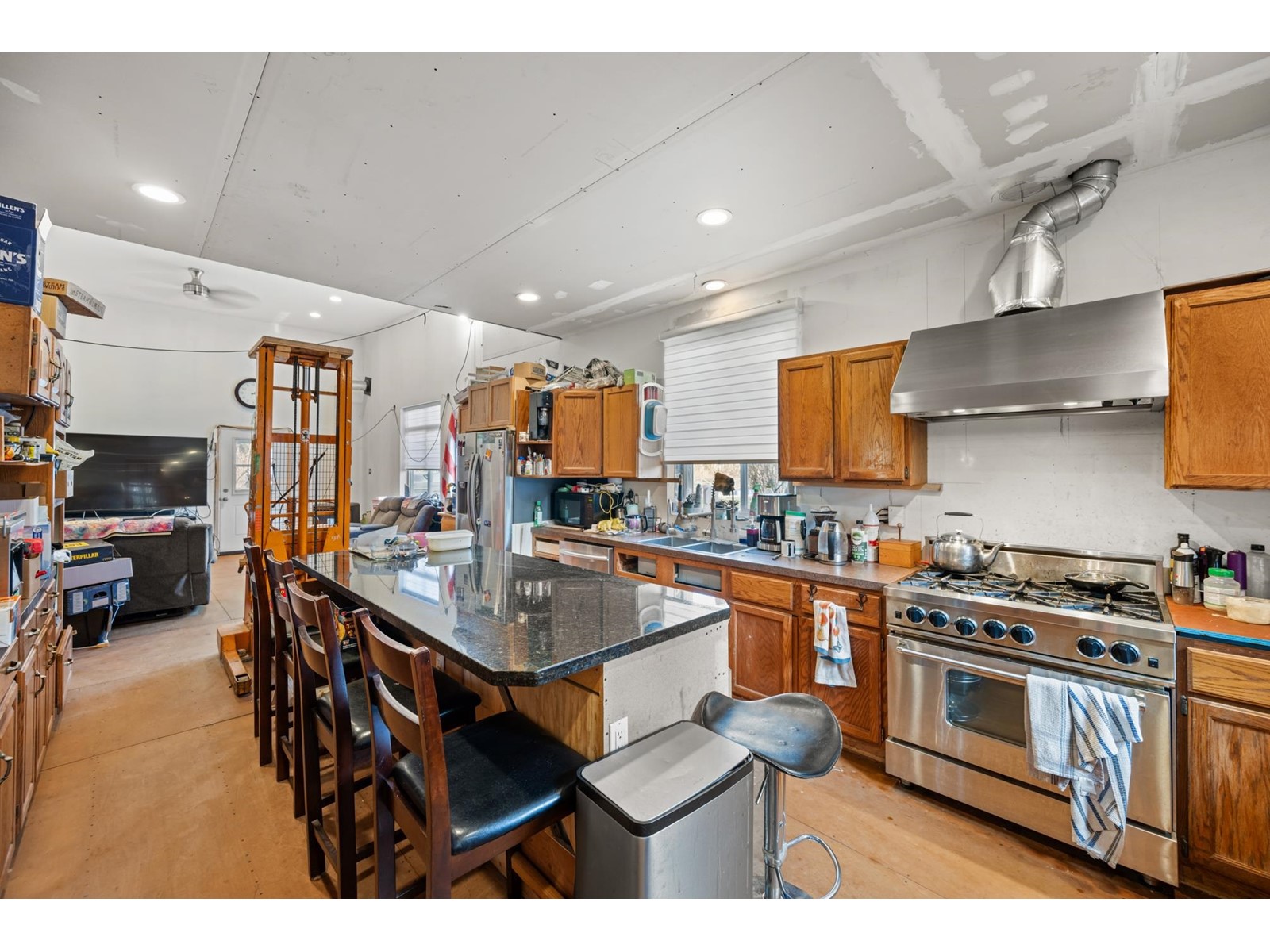 26871 58 Avenue, Langley, British Columbia  V4W 1V6 - Photo 37 - R2965389