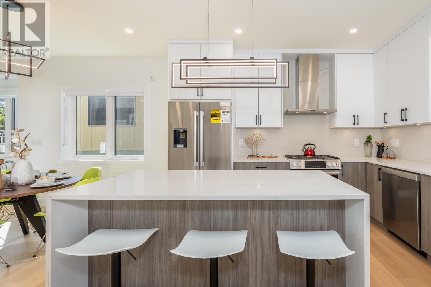 Listing Picture 8 of 31 : 6281 ELGIN STREET, Vancouver / 溫哥華 - 魯藝地產 Yvonne Lu Group - MLS Medallion Club Member